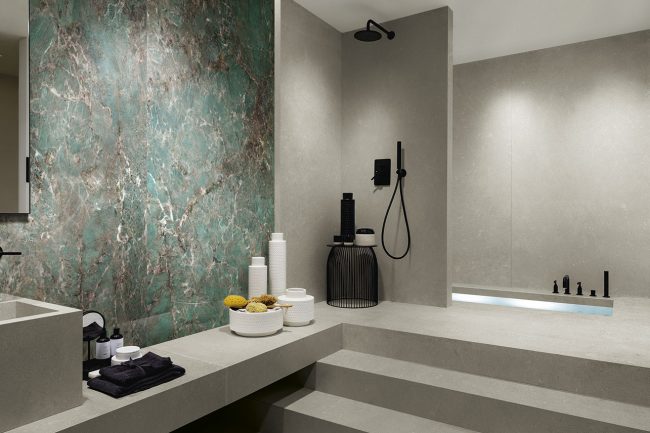 superficie bagno con effetto marmo di siria ceramiche